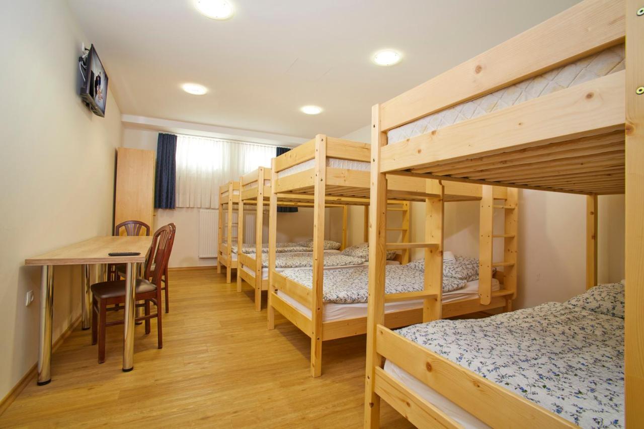 Hostel Delalut Ravne na Koroskem 외부 사진